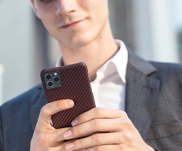 The black and red iPhone case from PITAKA